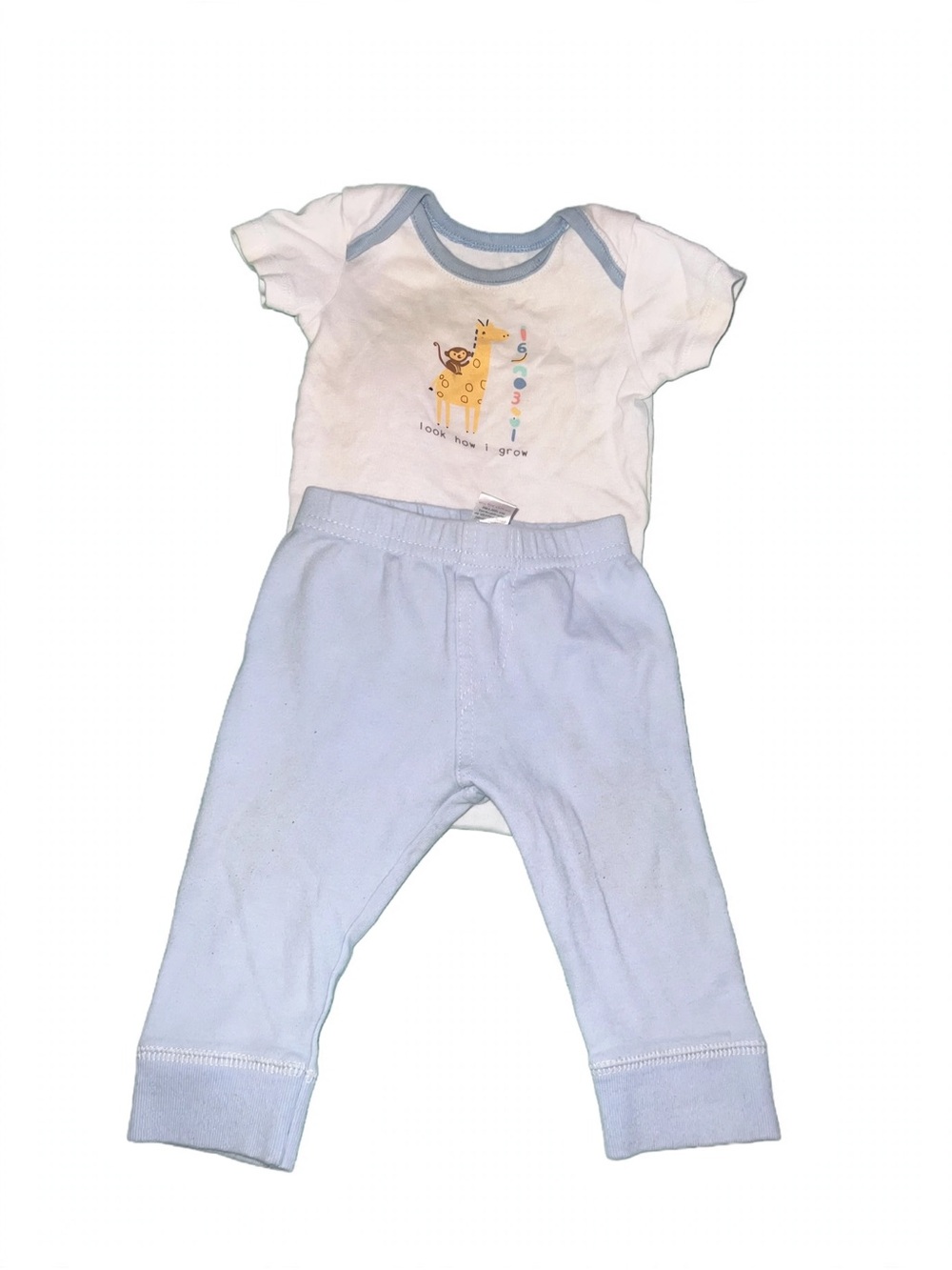 Bundle Baby Place Baby Blue & White Giraffe Pajama Set LIKE NEW 3- 6 mo